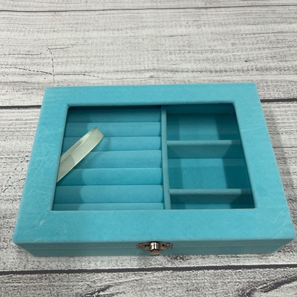 Sky Blue Velvet Jewelry Box (6715891) Jewelry Organizers